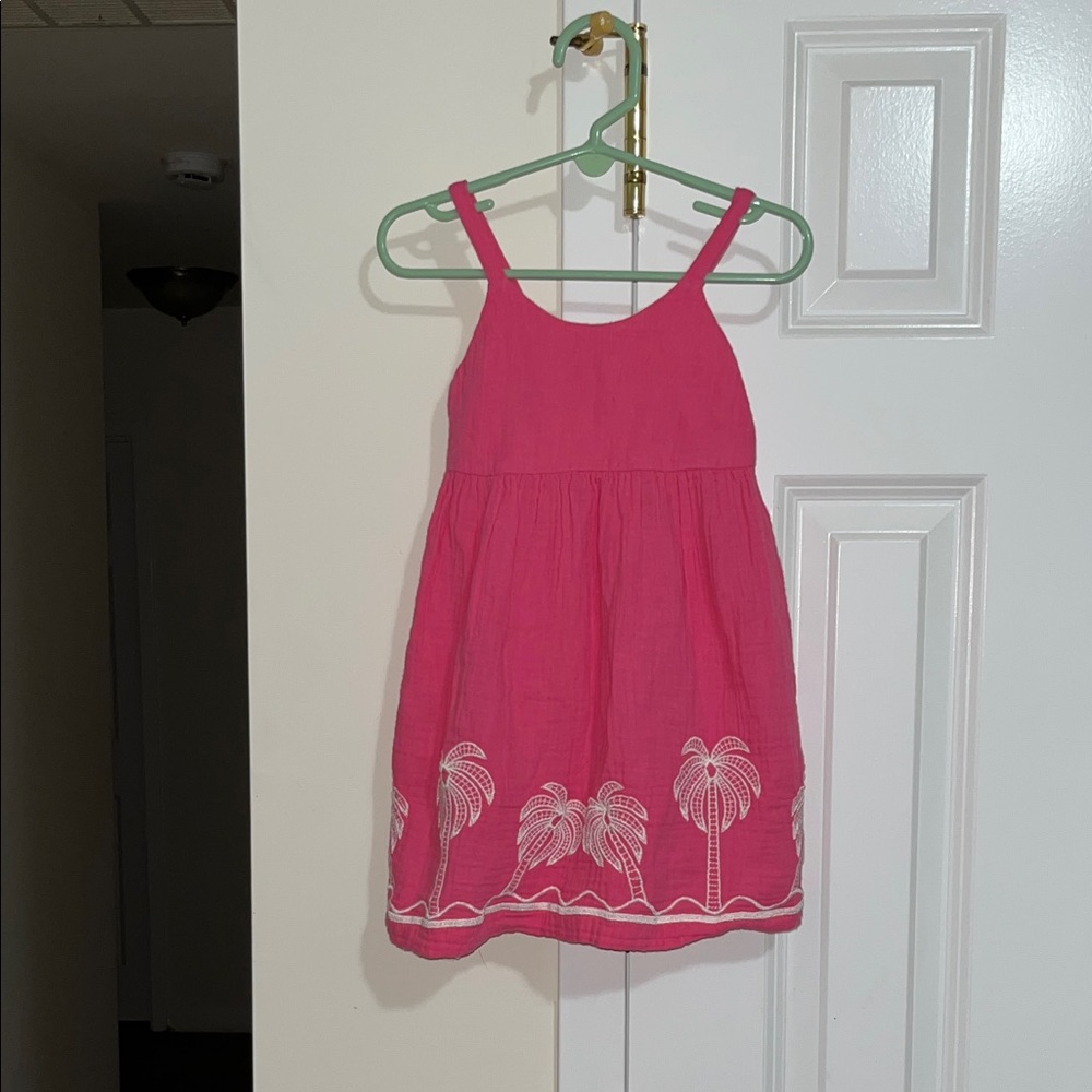 Old Navy 2T Girls Lovely Cami Dress. Pink with White embroidered hem line.